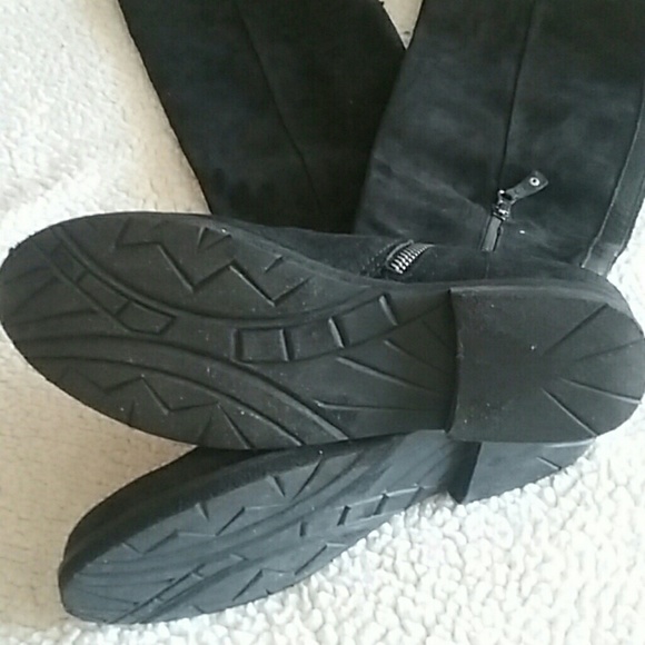 NEW OTBT BOOTS - Picture 7 of 8